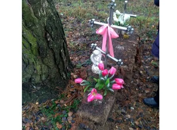 В Ровенской области осквернили 20 могил