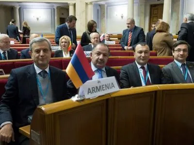 Вірменська делегація в ПАЧЕС покинула засідання у Києві в знак протесту