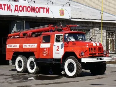 Масштабна пожежа сталася на складі побутової хімії в Одесі