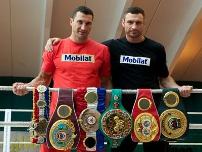 Брати Кличко потрапили до списку кращих боксерів після епохи Алі