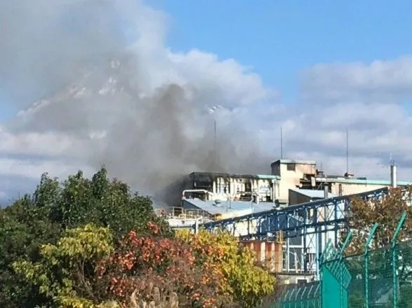 Более 10 человек пострадали в результате взрыва на химической фабрике в Японии
