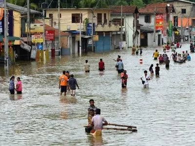 В результате шторма на Шри-Ланке погибли 26 человек, среди них может быть украинец