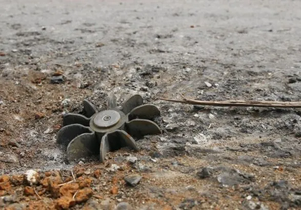 Боевики минируют Донбасс боеприпасами российского производства - СЦКК