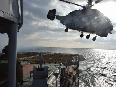 ВМС Украины провели в Черном море тактические учения с привлечением авиации