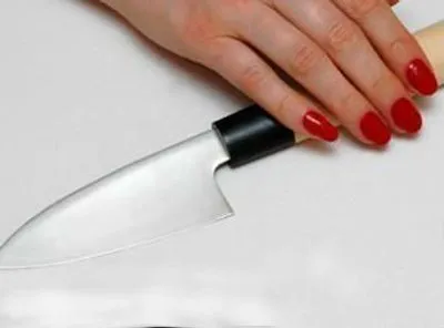 В Киеве женщина ударила сына ножом, защищаясь от побоев