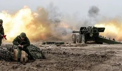 Конфлікт на Донбасі в активній фазі, бойовики здійснили 14 тис. обстрілів – Полторак