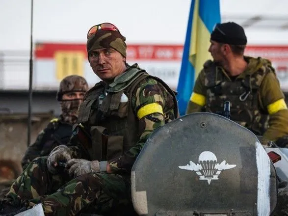 Сутки в АТО: Боевики 24 раза нарушили перемирие, ни один украинский воин не пострадал