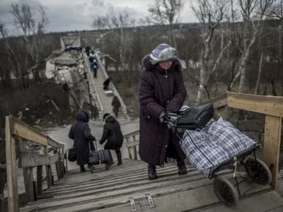 Из-за ремонта моста на два дня закроют КПВВ "Станица Луганская"