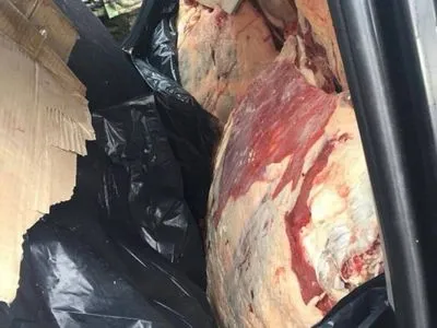 На КПВВ "Гнутово" задержали 300 кг мяса, которое пытались перевезти на оккупированные территории