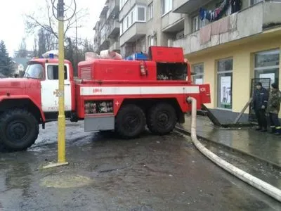 Из-за непогоды на Закарпатье приостановили движение грузовиков на трассе Киев-Чоп