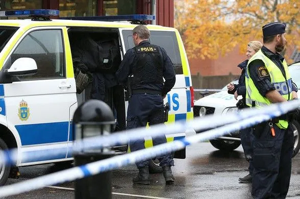 Синагогу в Швеции забросали бутылками с зажигательной смесью: нападавших задержали