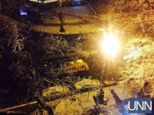 Більше 100 одиниць техніки вийшли на вулиці Києва через негоду