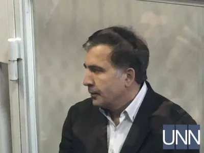 Саакашвили завели в зал Печерского райсуда