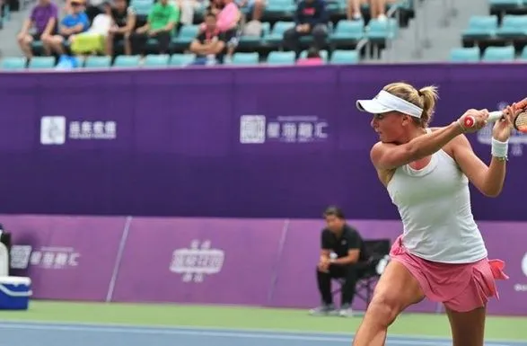 Тенісистка Козлова пробилася до другого кола турніру в Дубаї