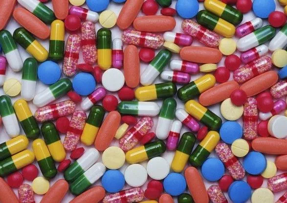 В Украине чаще всего фальсифицируют лекарства, которые рекламируют - Чумак