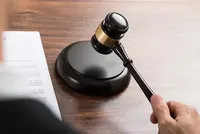 Прокуратура передала в суд более 100 дел в отношении экс-чиновников из Крыма
