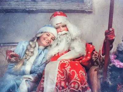 В Минкультуры заверили, что не запрещали Деда Мороза и Снегурочку