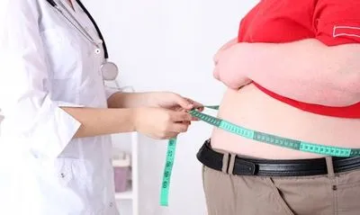 Около половины украинцев страдают от ожирения или лишнего веса