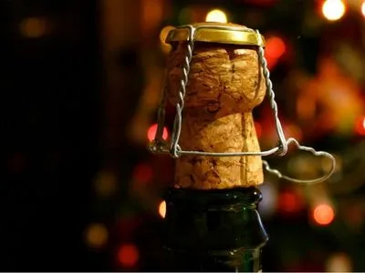 Експерт розповіла, яке шампанське українці обирають до новорічних свят