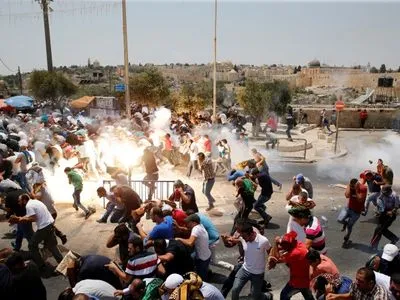 Трое палестинцев погибли в результате столкновений с израильскими военными