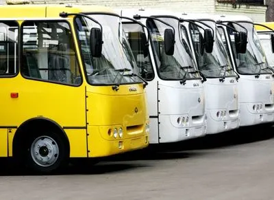 Вместо трамваев №8 завтра в столице будет курсировать шесть автобусов