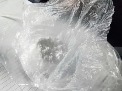 СБУ изъяла кокаин у иностранного наркокурьера в аэропорту Одессы
