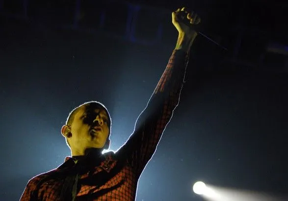 Linkin Park випустив альбом у пам'ять про Честера Беннінгтона