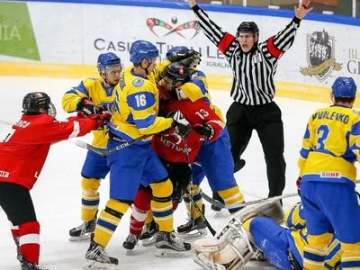 Молодежная сборная Украины победила в заключительной игре на ЧМ по хоккею