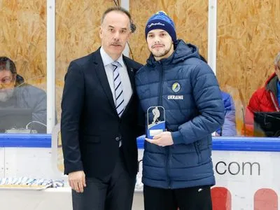 Украинский Дьяченко названо лучшим вратарем молодежного ЧМ по хоккею