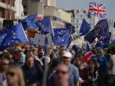 Опрос в Великобритании выявил рост числа противников Brexit