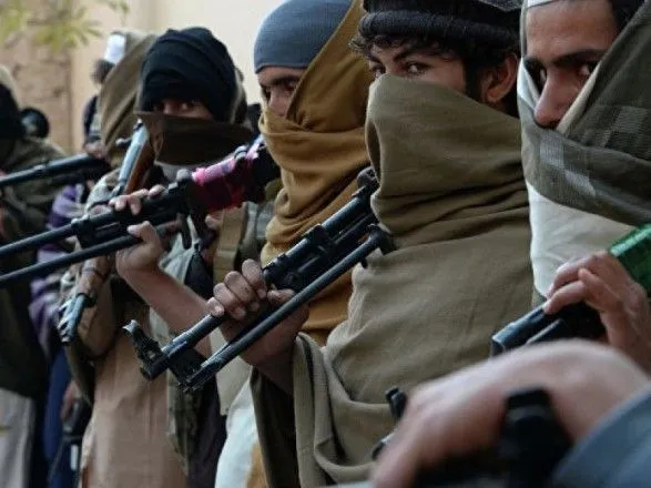 Внаслідок нападу талібів у Афганістані загинули щонайменше 11 поліцейських