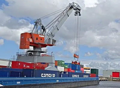 С начала 2018 года портовые тарифы уменьшатся на 20%