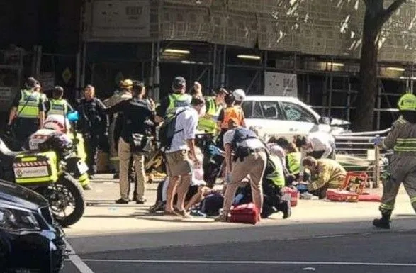 Українці не постраждали під час наїзду авто на пішоходів у Мельбурні
