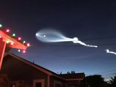 Американцы перепутали запуск ракеты SpaceX с НЛО