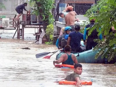 На Филиппинах около 90 человек погибли в результате схода селя и наводнений