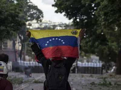 У Венесуелі заявили про зупинку 80% нафтопереробних заводів