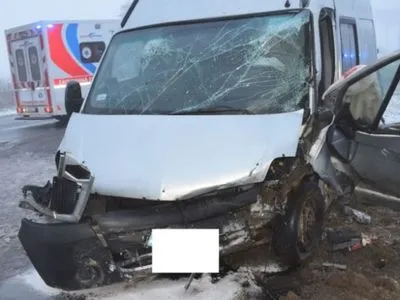 Мікроавтобус з українцями потрапив у ДТП в Словаччині