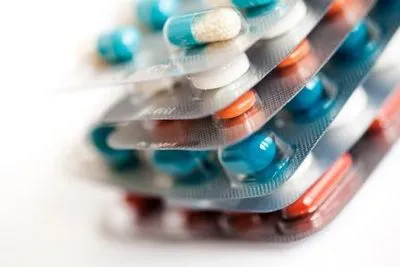 Тільки 3 із 12 препаратів в Україні мають доведену ефективність - нардеп