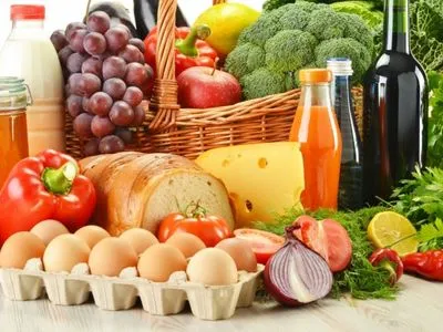 Українців чекає нове здорожчання продуктів: експерт дав прогноз на 2018 рік