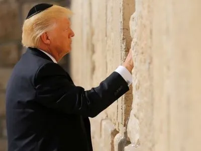 В Иерусалиме возле Стены плача появится станция имени Трампа