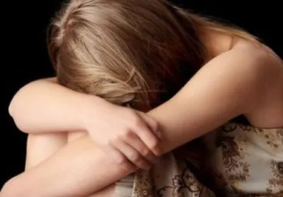 На Франківщині затримали чоловіка, який майже рік гвалтував 14-річну доньку
