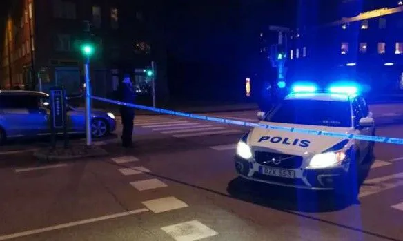Полицейское авто взорвали в Швеции