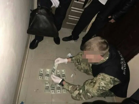 Заместителя военного комиссара в Одесской области задержали на взятке