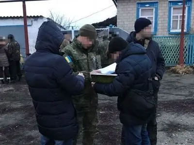 Тела двух 17-летних обнаружили в доме в Луганской области после празднования Нового года