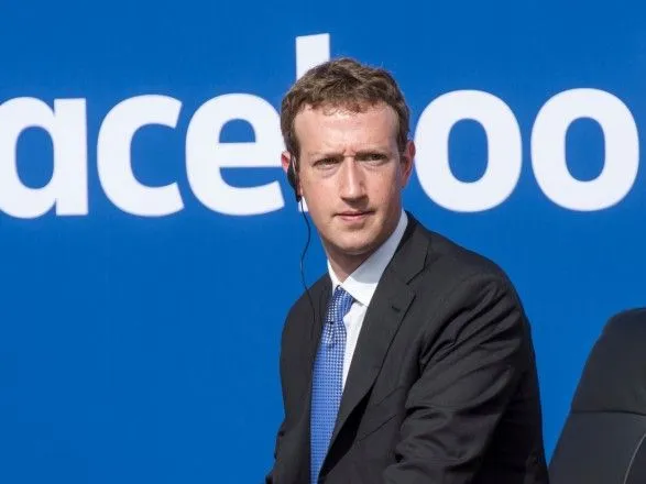 Марк Цукерберг заявив, що виправлення Facebook - його особиста мета на 2018 рік
