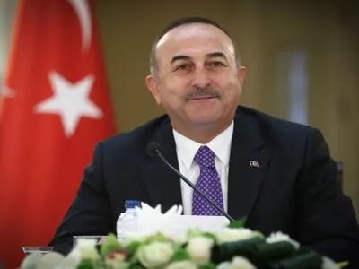 Голова МЗС Туреччини виступив за перезавантаження у відносинах Берліна та Анкари
