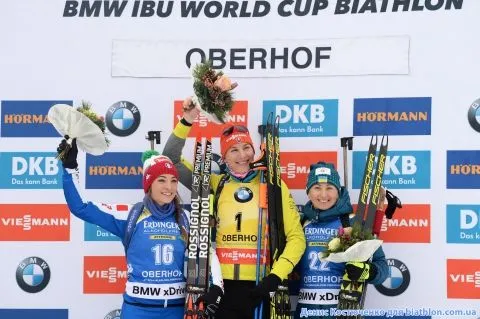 Биатлон: Семеренко завоевала "бронзу" в гонке преследования в Оберхофе