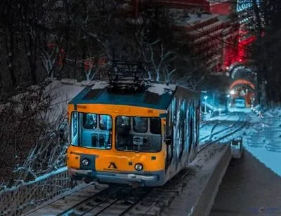 В Рождественскую ночь столичный транспорт будет работать на три часа дольше