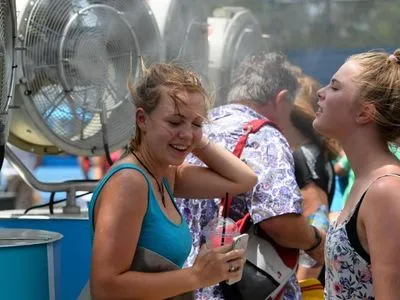 Жители Сиднея страдают от рекордной жары