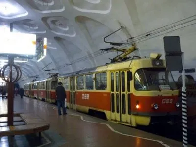 Киевляне призвали мэра запустить скоростной трамвай в городе под землей